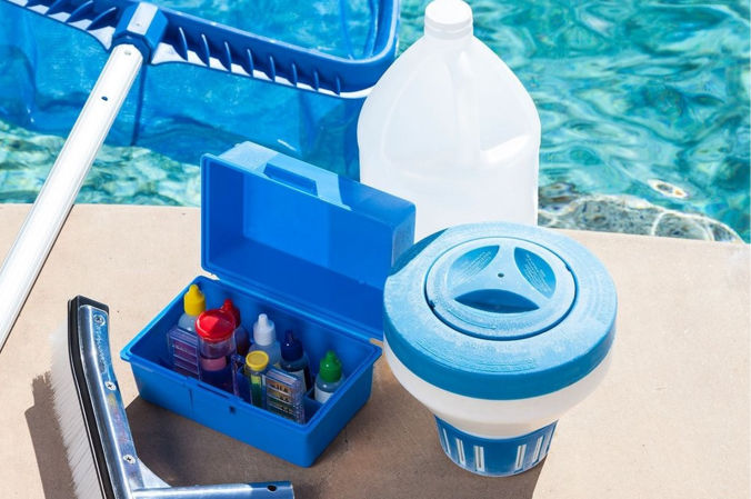 Chicago Swimming Pool Cleaning Services